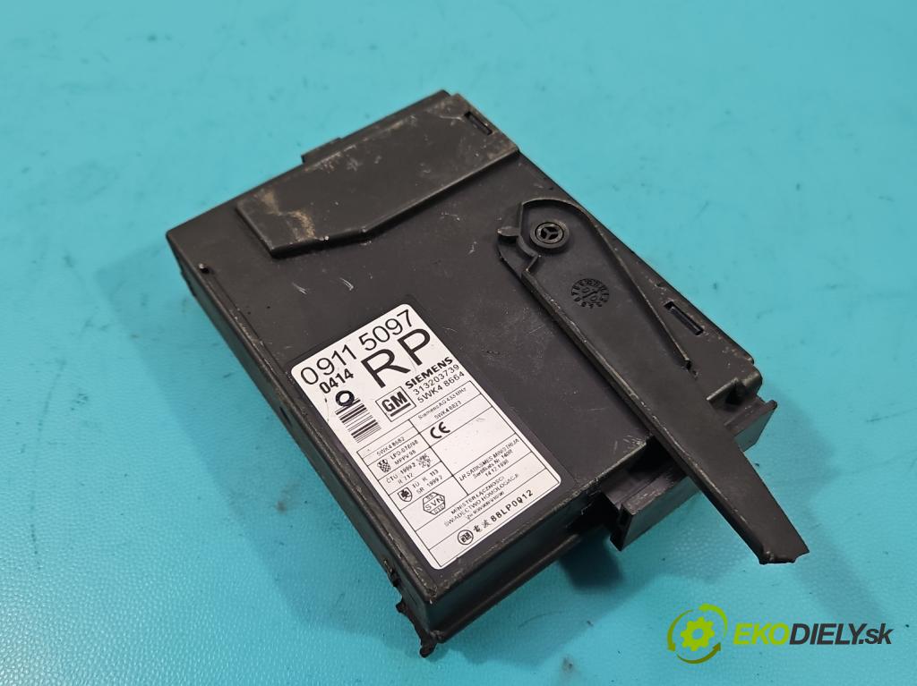Opel Corsa C 2000-2006 1.2 16V 75 hp manual 55 kW 1199 cm3 5- řídící jednotka motoru 0261206074