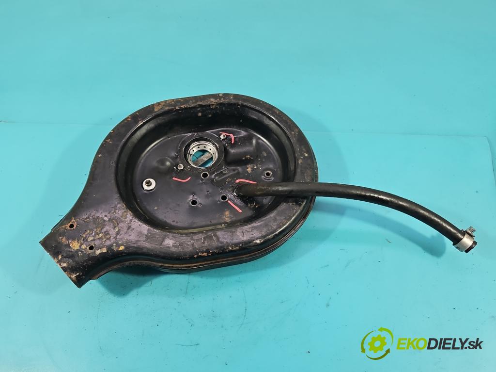 Peugeot 305 1.5 karburátor: 68 HP manual 50 kW 1472 cm3 5- obal filtra vzduchu  (Obaly filtrov vzduchu)