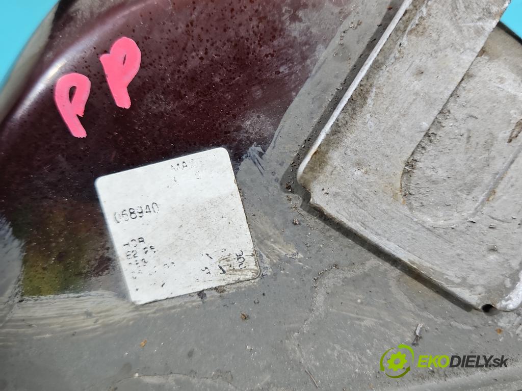 Peugeot 305 1.5 karburátor: 68 HP manual 50 kW 1472 cm3 5- Reflektor: pravý (Pravé)