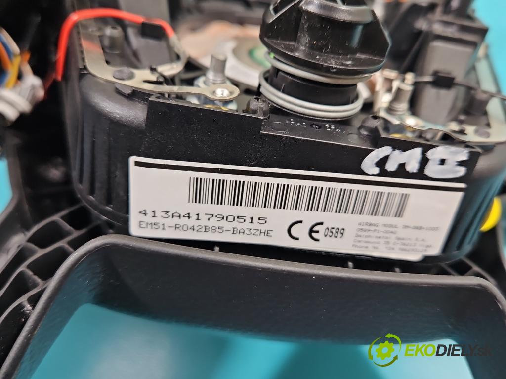 Ford C-Max II 2010-2019 1.0 125 HP manual 92 kW 998 cm3 5- airbag vzduch: Řidiči: (Airbagy)