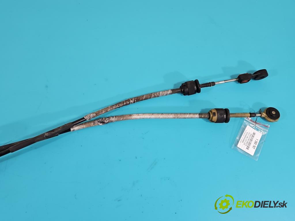 Ford C-Max II 2010-2019 1.0 125 HP manual 92 kW 998 cm3 5- Páka: Změny: stupeň,rýchlosť  (Rýchlostné páky / kulisy)