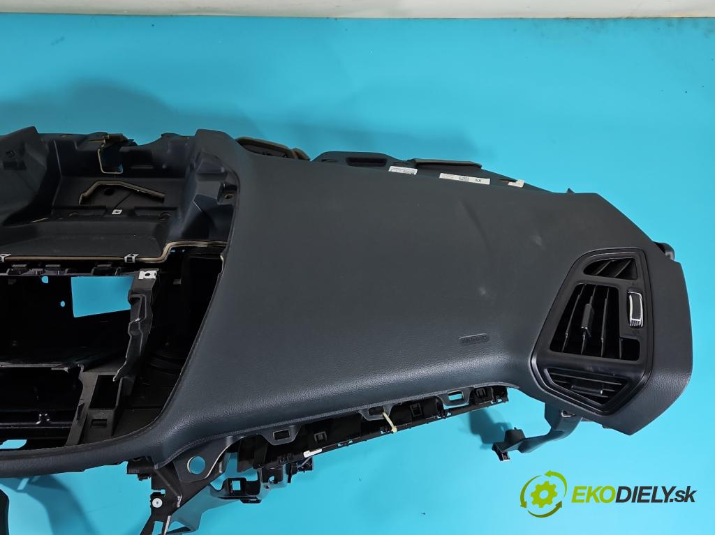 Ford C-Max II 2010-2019 1.0 125 HP manual 92 kW 998 cm3 5- kokpit,pristrojová doska rozdeľovacia