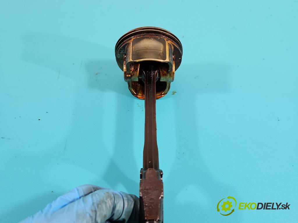 Toyota Prius II XW20 2003-2009 1.5 77 hp automatic 57 kW 1497 cm3 5- píst  (Písty)