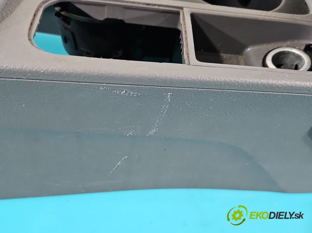 Seat Alhambra II 2010-2020 2.0 tdi 177 HP automatic 130 kW 1968 cm3 5- operadlo 7N1863241/A (Lakťové opierky)