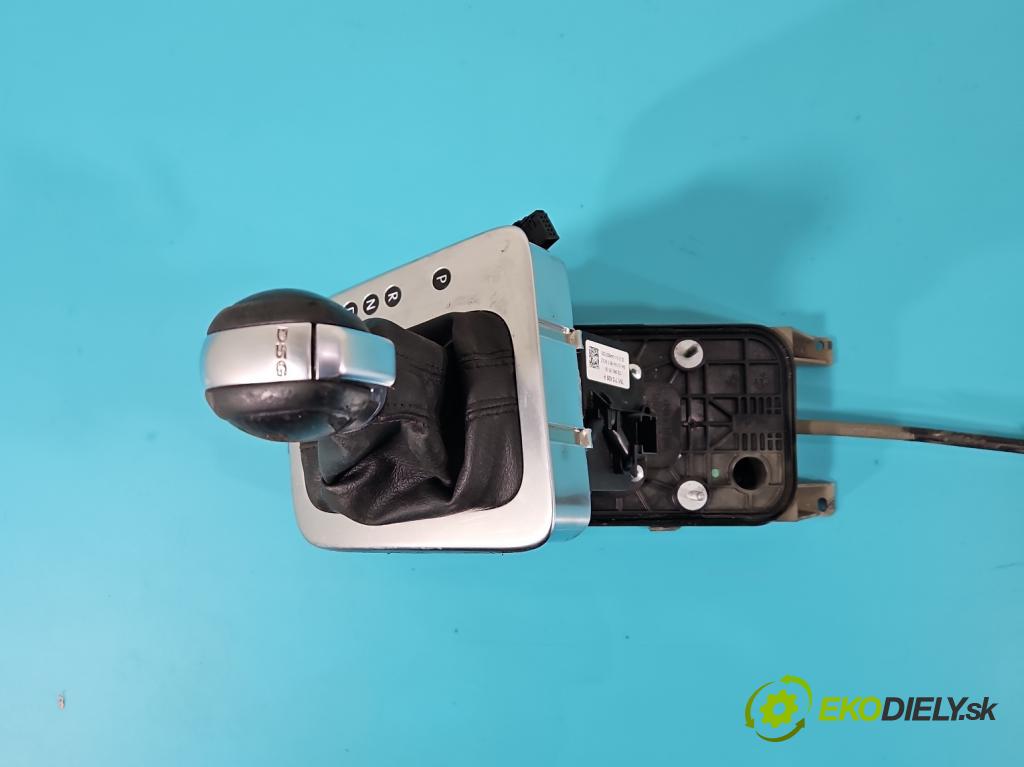 Seat Alhambra II 2010-2020 2.0 tdi 177 HP automatic 130 kW 1968 cm3 5- Páka: Změny: stupeň,rýchlosť 7N1713025H (Rýchlostné páky / kulisy)