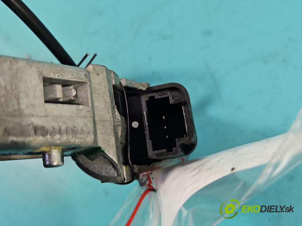 Peugeot 301 1.6 16V 116 HP manual 85 kW 1587 cm3 4- Spínačka  (Spínacie skrinky a kľúče)