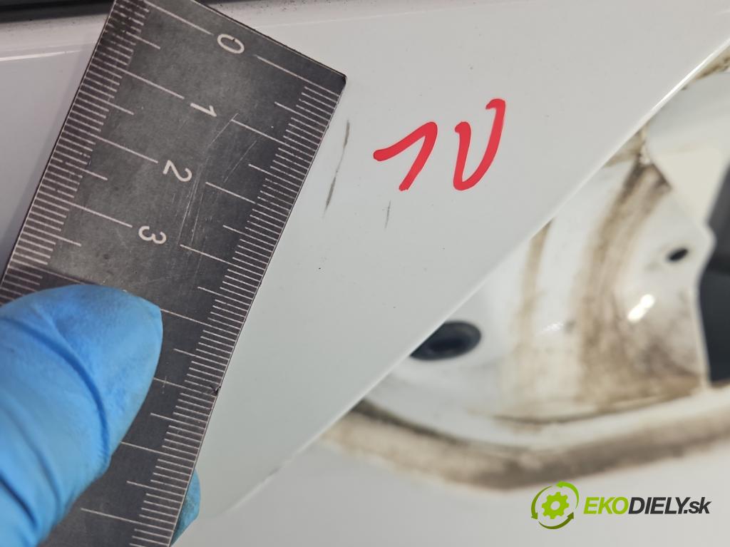 Ford C-Max II 2010-2019 1.0 125 hp manual 92 kW 998 cm3 5- zadní kufrové dveře  (Zadní kapoty)