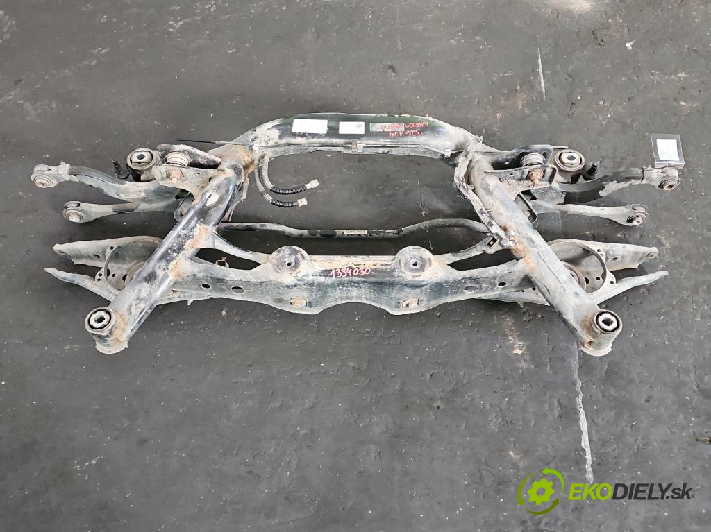 Skoda Karoq 2017- 2.0 tdi 150 hp automatic 110 kW 1968 cm3 5- zadní výztuha 5Q0505235J (Výztuhy zadní)