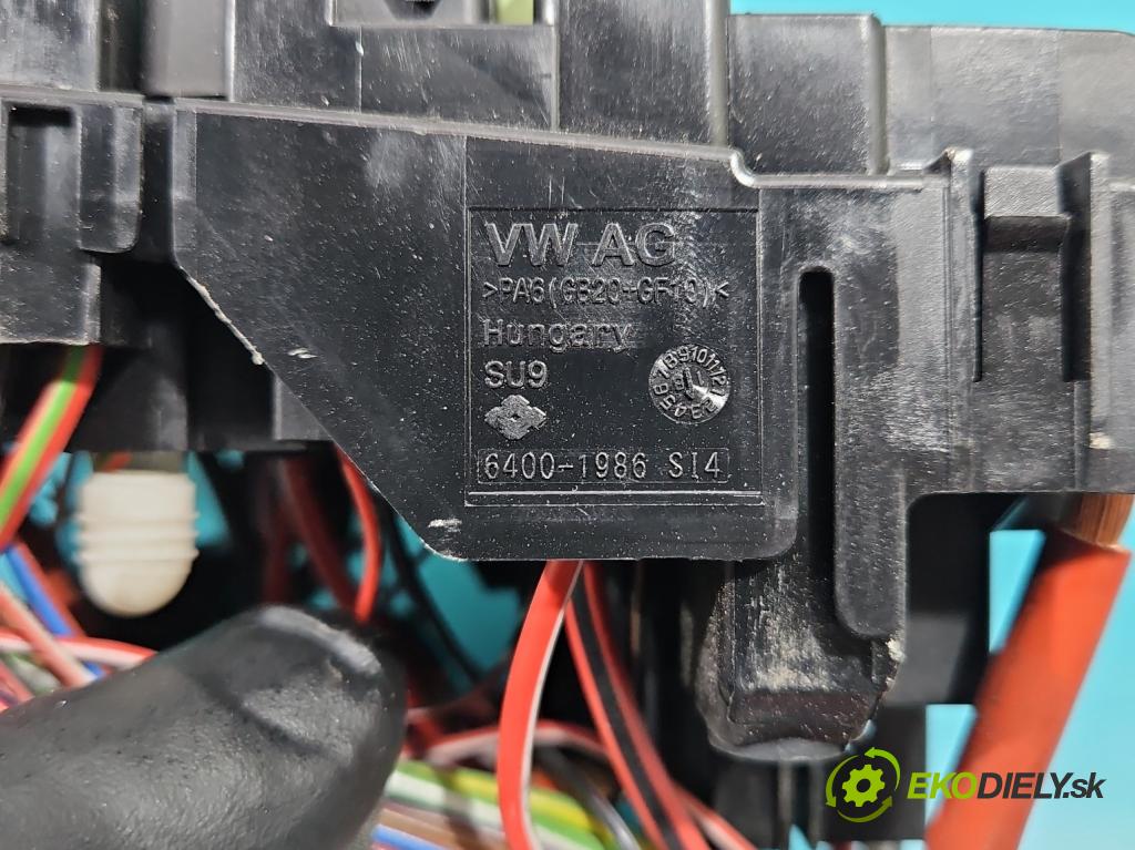 Skoda Karoq 2017- 2.0 tdi 150 hp automatic 110 kW 1968 cm3 5- skříňka pojistková 5Q0937125G (Pojistkové skříňky)