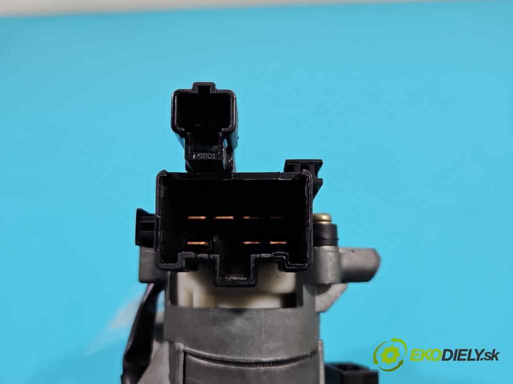 Toyota Yaris I 1999-2005 1.3 vvti 87 HP manual 64 kW 1298 cm3 5- Spínačka 89783-0D010 (Spínacie skrinky a kľúče)