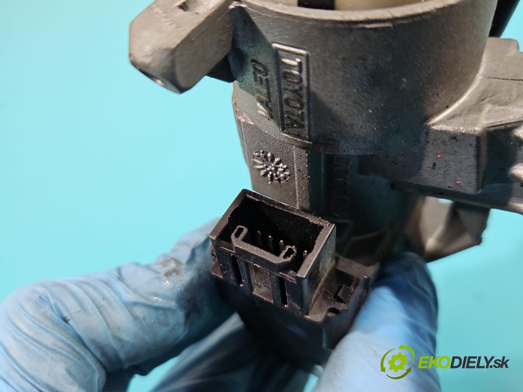 Toyota Yaris I 1999-2005 1.3 vvti 87 HP manual 64 kW 1298 cm3 5- Spínačka 89783-0D010 (Spínacie skrinky a kľúče)