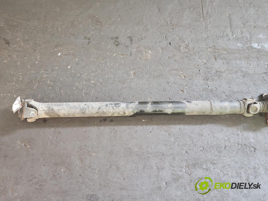 Iveco Daily IV 2006-2014 3.0 HPI 145 HP manual 107 kW 2998 cm3 2- Hřídel: zadné  (Kardaňový hriadeľ)