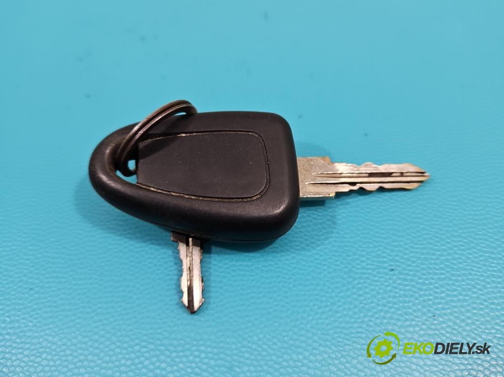 Iveco Daily IV 2006-2011 3.0 HPI 145 hp manual 107 kW 2998 cm3 2- řídící jednotka motoru 0281012193