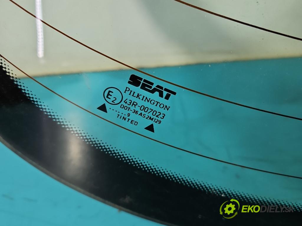 Seat Toledo II 1998-2004 1.8 20V 125 hp manual 92 kW 1781 cm3 4- sklo zadní  (Okna zadní)