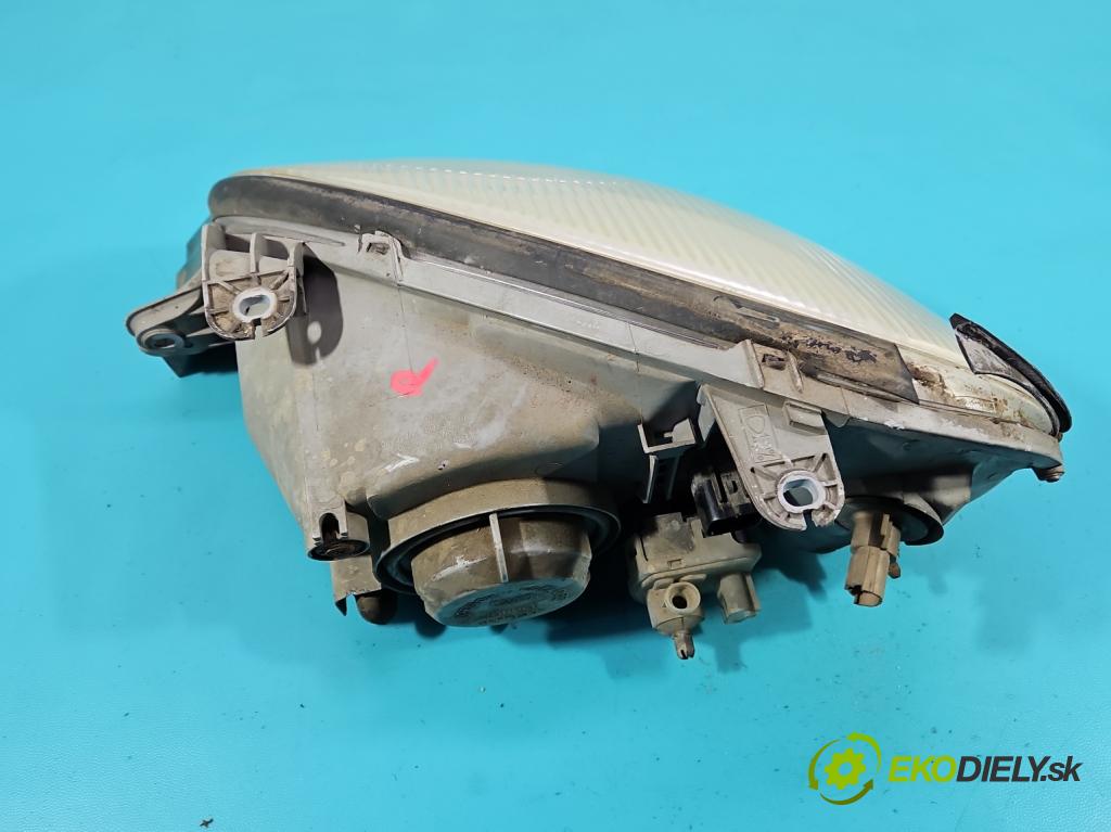 Daewoo Lanos 1,4.0 8V 75 HP manual 55 kW 1349 cm3 3- Reflektor: pravý  (Pravé)