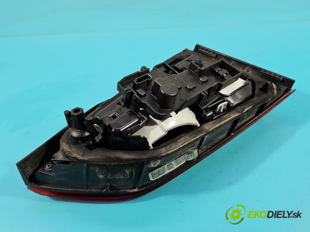 Opel Astra V  2015- 1.6 cdti 110 HP manual 81 kW 1598 cm3 5- svetlo / reflektor zadné pravé 39077379 (Ostatné)