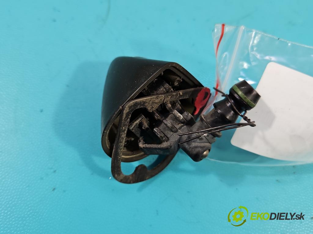 Bmw X5 E53 1999-2006 3.0d 184hp automatic 135 kW 2993 cm3 5- ostrekovač reflektor: ľavý  (Motorček ostrekovačov)