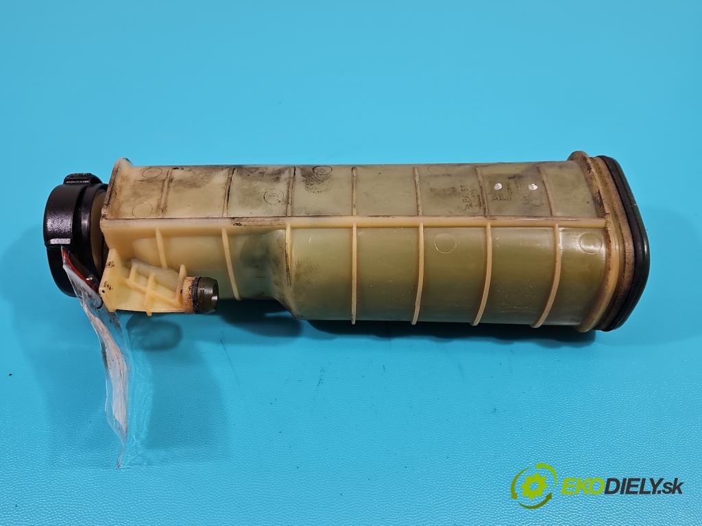 Bmw 5 E39 1996-2003 2.0 R6 M52 150 HP manual 110 kW 1991 cm3 4- Nádrž: kompenzačné: 2157711327