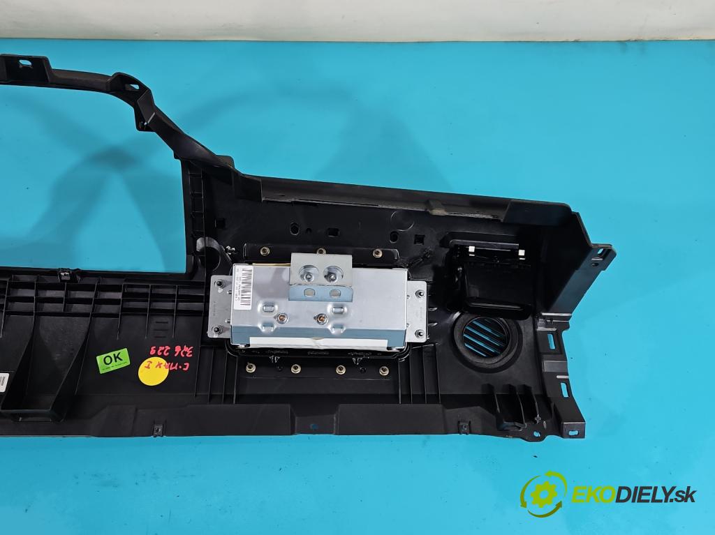 Ford C-Max I 2003-2010 1.8 16V 120 HP manual 88 kW 1798 cm3 5- kokpit,pristrojová doska rozdeľovacia