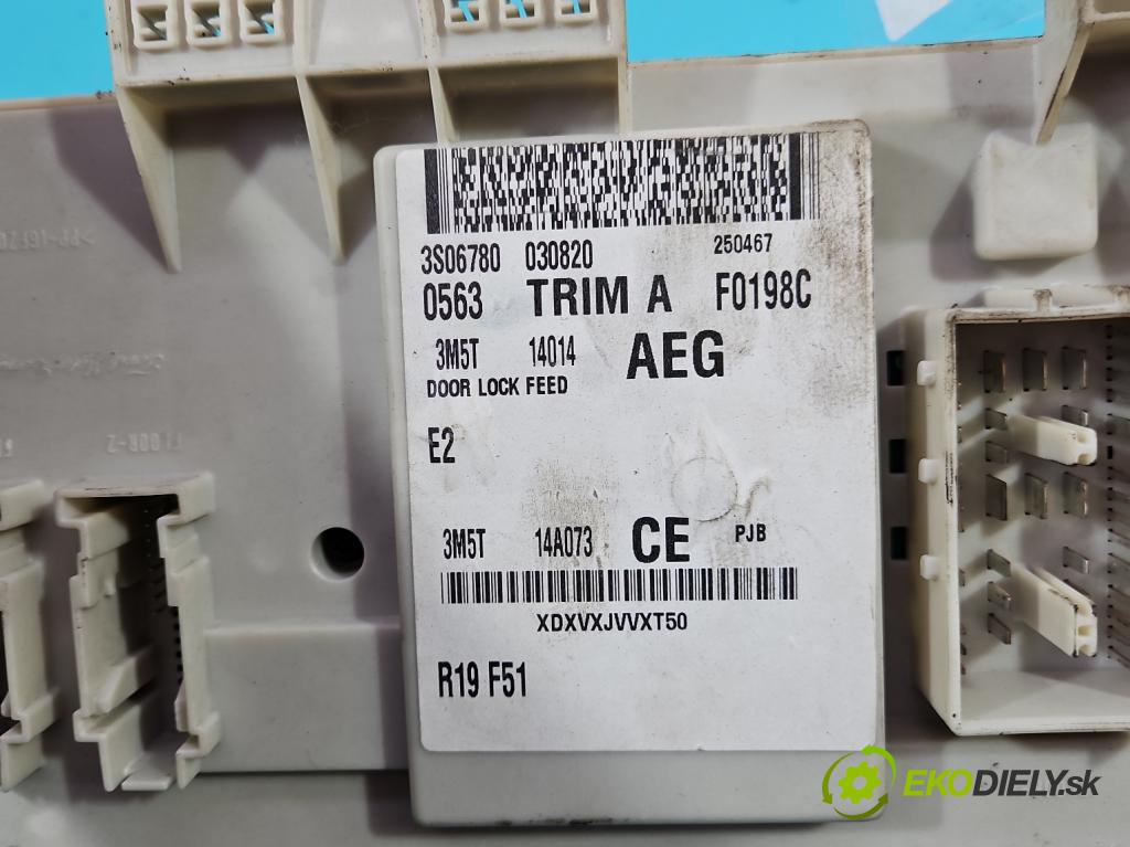 Ford C-Max I 2003-2010 1.8 16V 120 hp manual 88 kW 1798 cm3 5- skříňka pojistková 519059307 (Pojistkové skříňky)