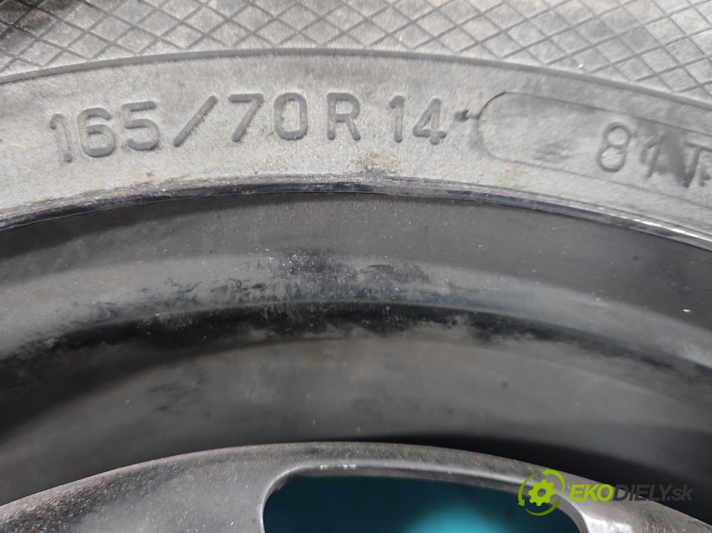 Skoda Fabia I 1999-2007 1.4 16V (BUD) 80 HP manual 59 kW 1390 cm3 4- koleso Pokyny: