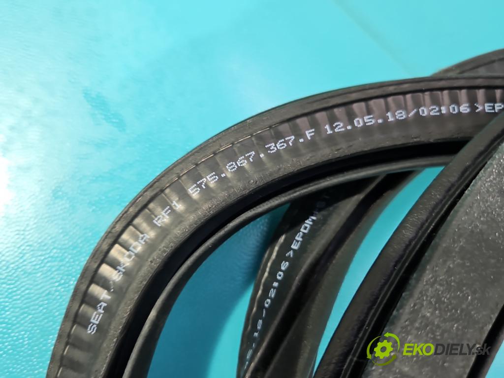 Skoda Karoq 2017- 2.0 tdi 150 hp automatic 110 kW 1968 cm3 5- Těsnění: dveře zadní levé  (Ostatní)