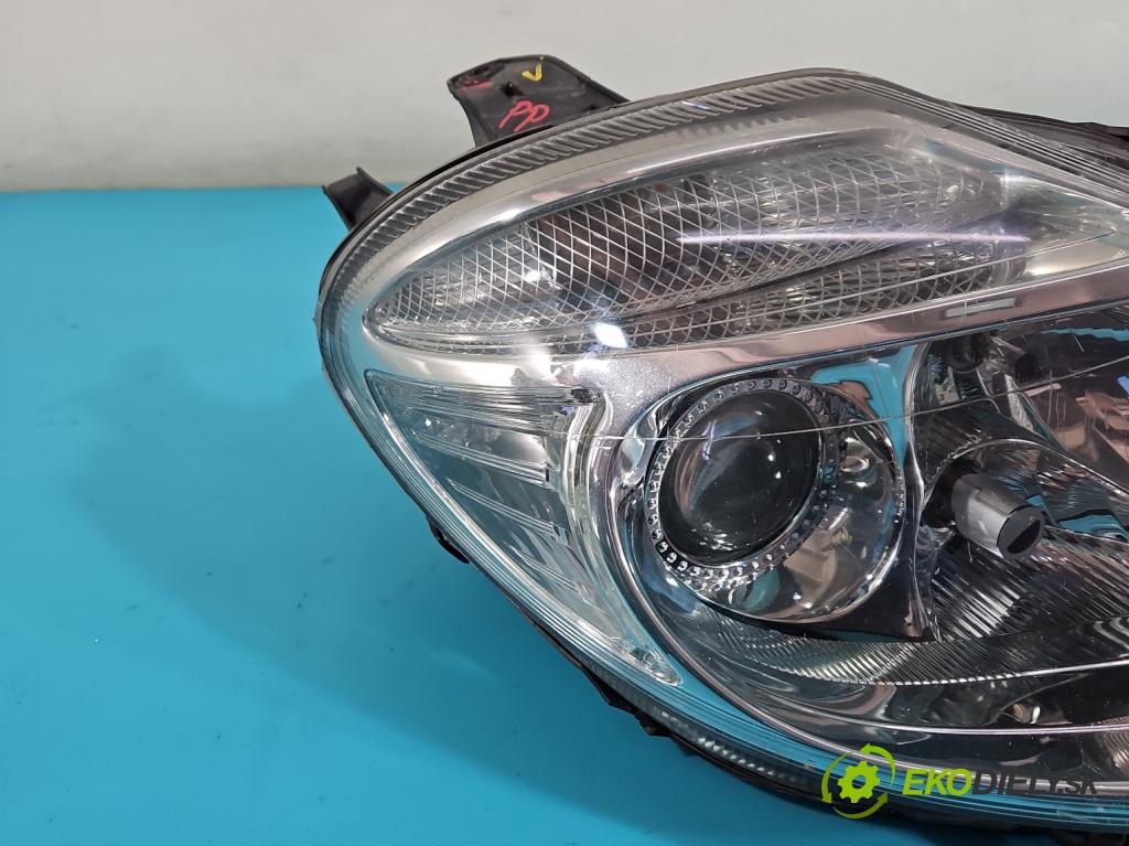 Citroen C8 2002-2014 2.0 16V 140 HP automatic 103 kW 1997 cm3 5- Reflektor: pravý 89006368 (Pravé)