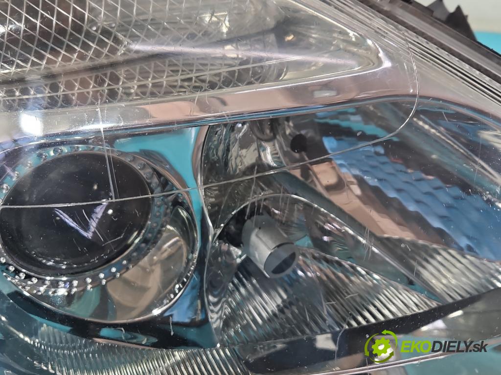 Citroen C8 2002-2014 2.0 16V 140 HP automatic 103 kW 1997 cm3 5- Reflektor: pravý 89006368 (Pravé)