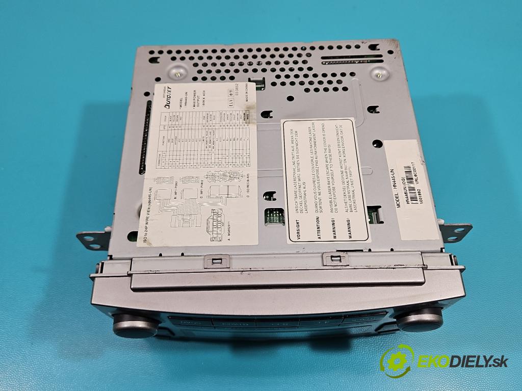 Kia Carens III  2006-2013 2.0 16V 144 HP manual 106 kW 1998 cm3 5- Radio originál HN445-UN