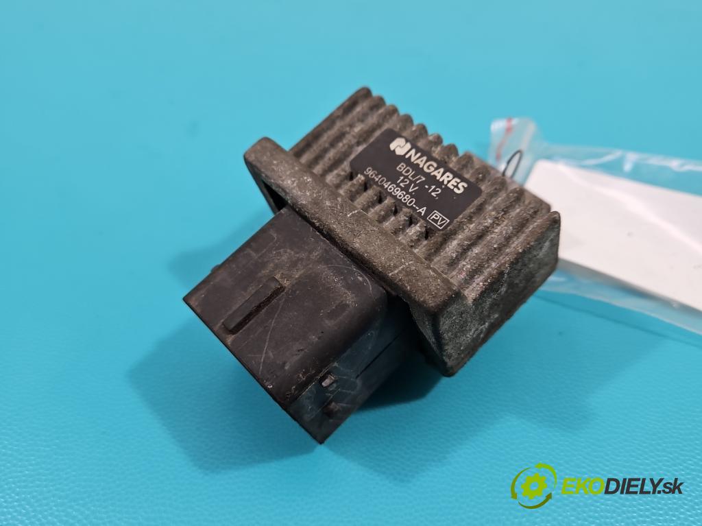 Opel Vivaro 2001-2014 2.0 cdti 114 HP manual 84 kW 1995 cm3 5- Relé: svíčky: zařicích: 9640469680-A (Relé)