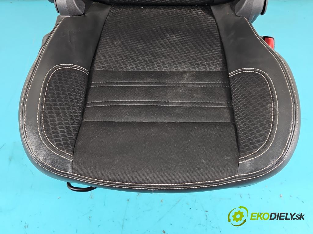 Renault Scenic III 2009-2016 1.6 dci 131 HP manual 96 kW 1598 cm3 5- Sedačka pravý  (Sedačky, sedadlá)