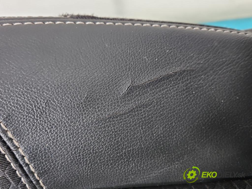 Renault Scenic III 2009-2016 1.6 dci 131 HP manual 96 kW 1598 cm3 5- Sedačka pravý  (Sedačky, sedadlá)