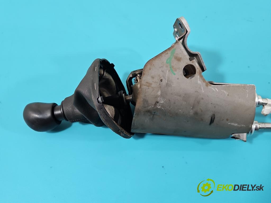 Opel Vivaro 2001-2014 2.0 cdti 114 hp manual 84 kW 1995 cm3 5- kulisa změny stupňová  (Rýchlostné páky / kulisy)