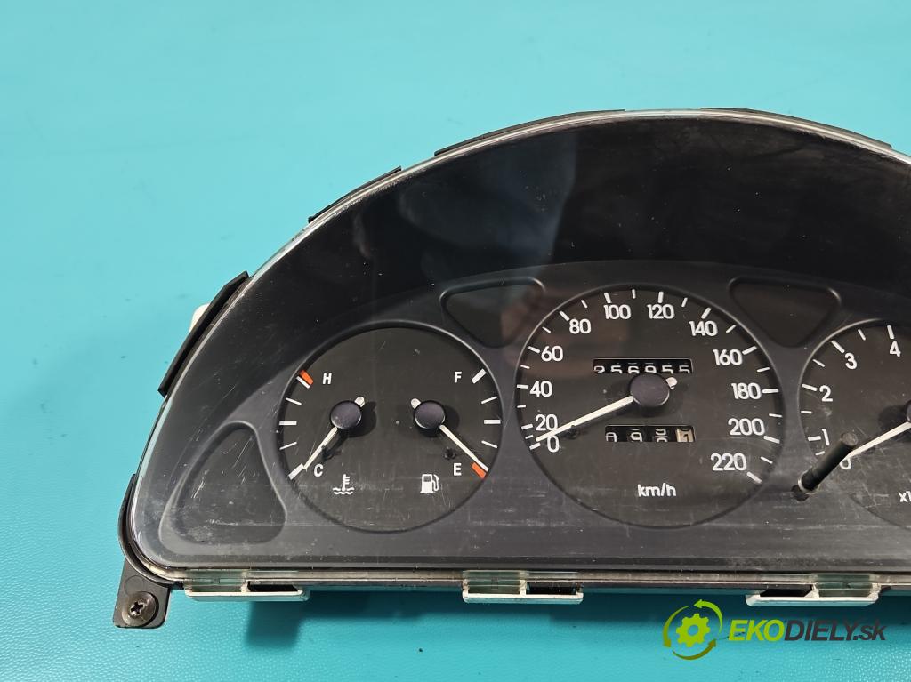 Daewoo Lanos 1.5 16V 99 HP manual 73 kW 1498 cm3 4- prístrojovka/ budíky 96281672 (Prístrojové dosky, displeje)