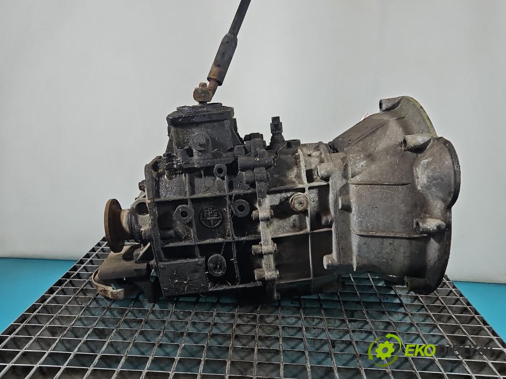 Fs lublin Lublin 3 2.4d 64 hp manual 47,4 kW 2417 cm3 5- převodovka stupňová manual
