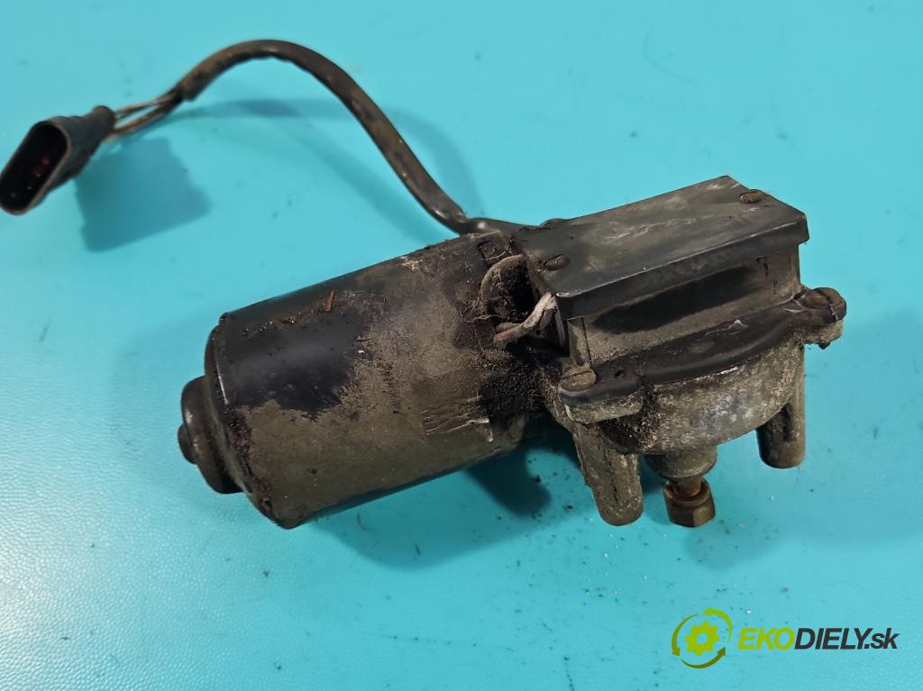 Fs lublin Lublin 3 2.4d 64 hp manual 47,4 kW 2417 cm3 5- motor stěračů přední