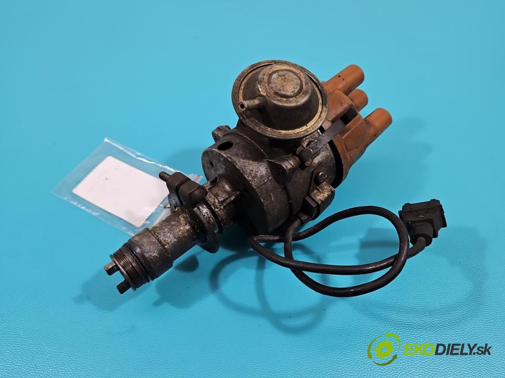 Peugeot 305 1.5 karburátor: 68 HP manual 50 kW 1472 cm3 5- rozdeľovač 525438B (Rozdeľovače)