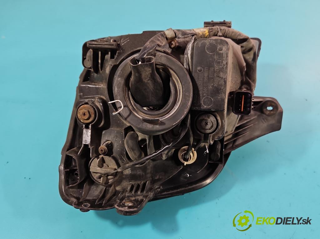 Kia Picanto I 2003-2011 1.0 61 HP manual 44,5 kW 999 cm3 5- Reflektor: pravý  (Pravé)