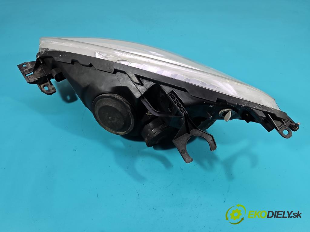 Citroen C4 Grand picasso I 2006-2013 1.6 16V 120 HP manual 88 kW 1598 cm3 5- Reflektor: pravý  (Pravé)