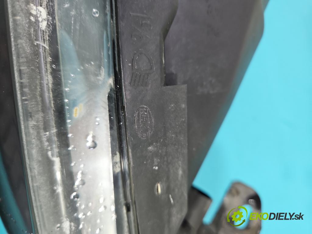 Citroen C4 Grand picasso I 2006-2013 1.6 16V 120 HP manual 88 kW 1598 cm3 5- Reflektor: pravý  (Pravé)