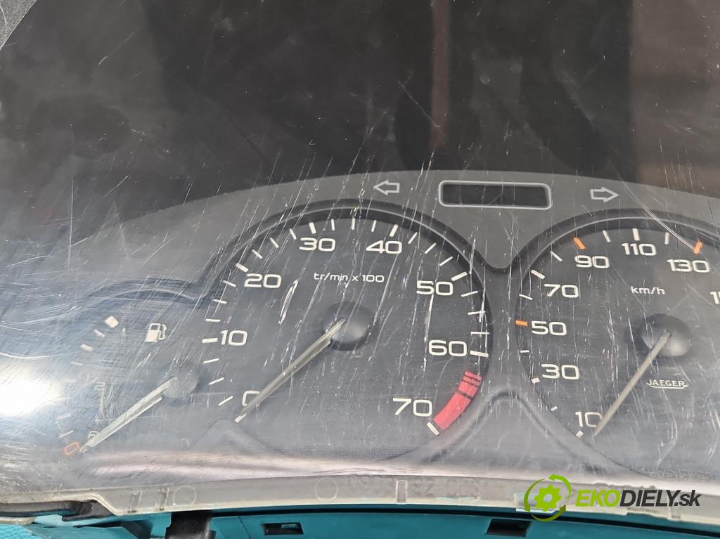 Peugeot 206 1.4 8V 75 HP manual 55 kW 1360 cm3 5- prístrojovka/ budíky 9634961980 (Prístrojové dosky, displeje)