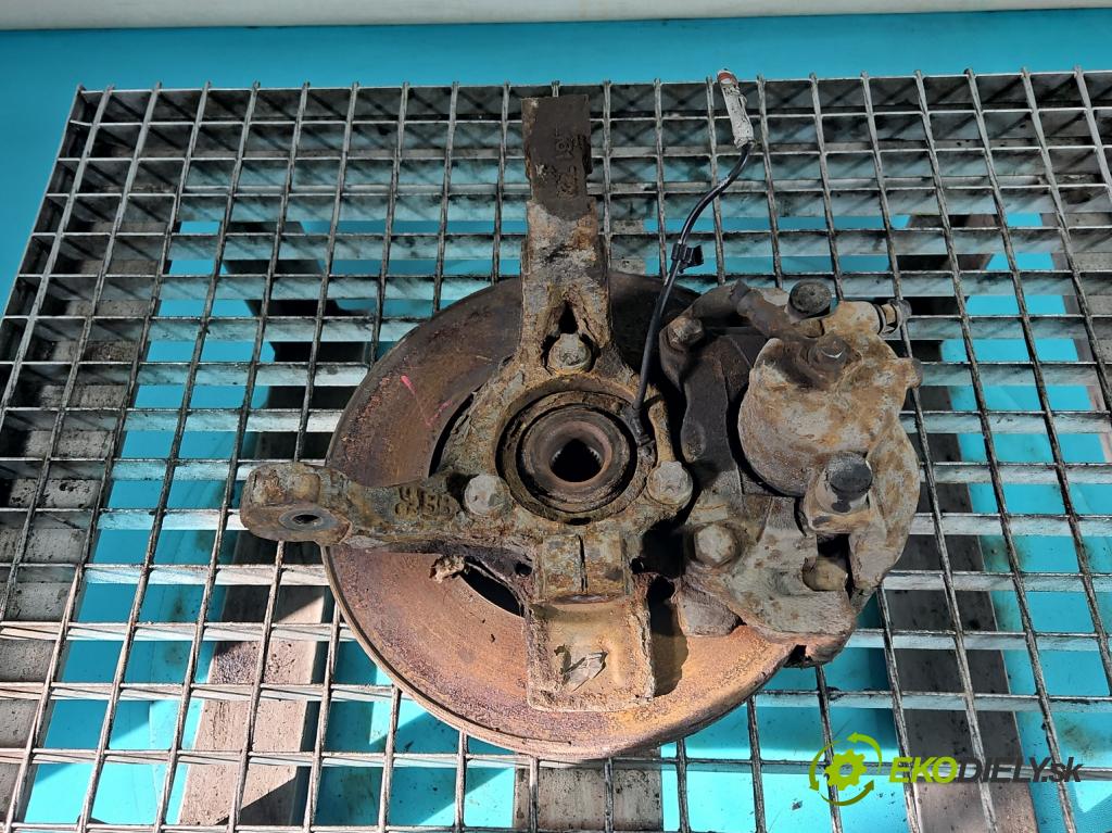 Opel Astra III 2004-2014 1.6 16V 105 HP manual 77 kW 1598 cm3 5- náboj ľavé  (Náboje)