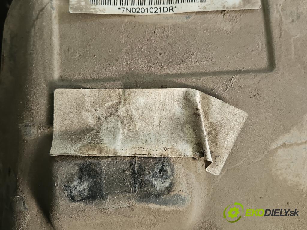 Seat Alhambra II 2010-2020 2.0 tdi 177 hp automatic 130 kW 1968 cm3 5- Nádrž: paliva 7N0201021DR (Nádrže)