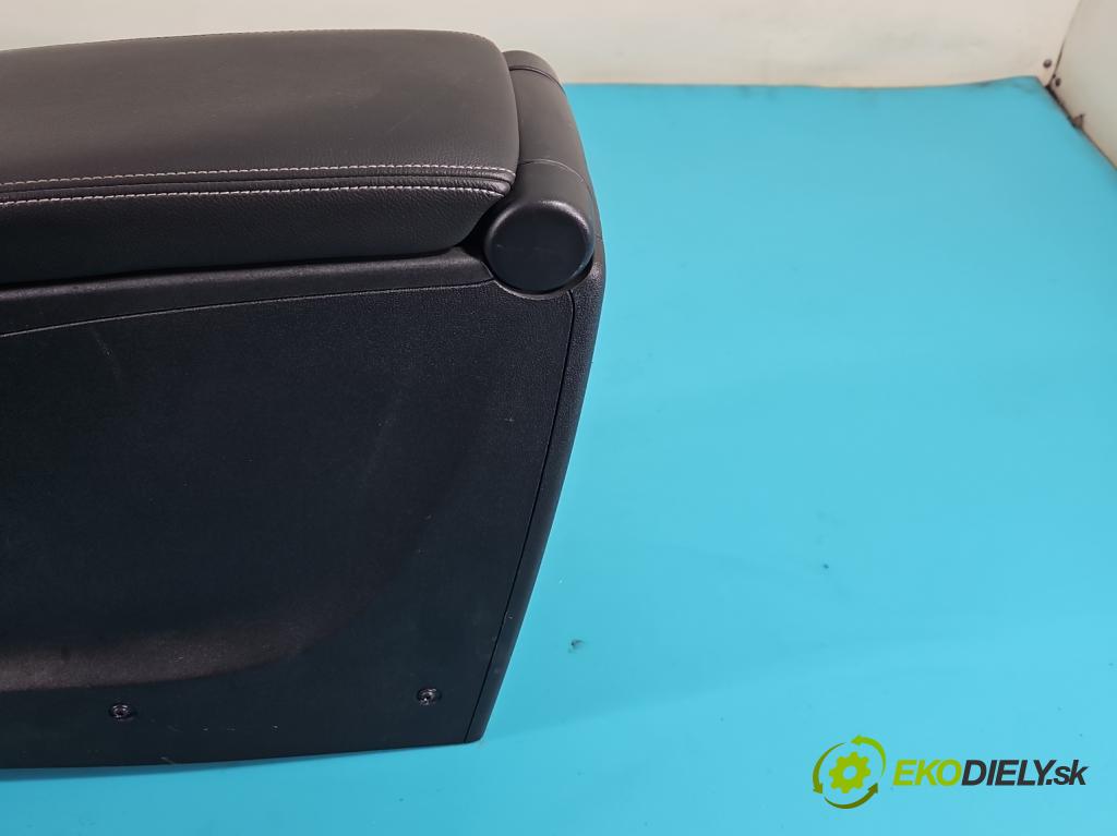 Renault Scenic III 2009-2016 1.6 dci 131 HP manual 96 kW 1598 cm3 5- operadlo 8-127-320 (Lakťové opierky)