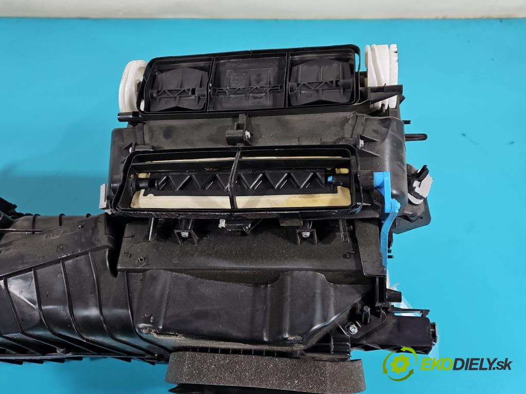 Seat Alhambra II 2010-2020 2.0 tdi 177 hp automatic 130 kW 1968 cm3 5- radiátor 7N1820003L (Radiátory topení)