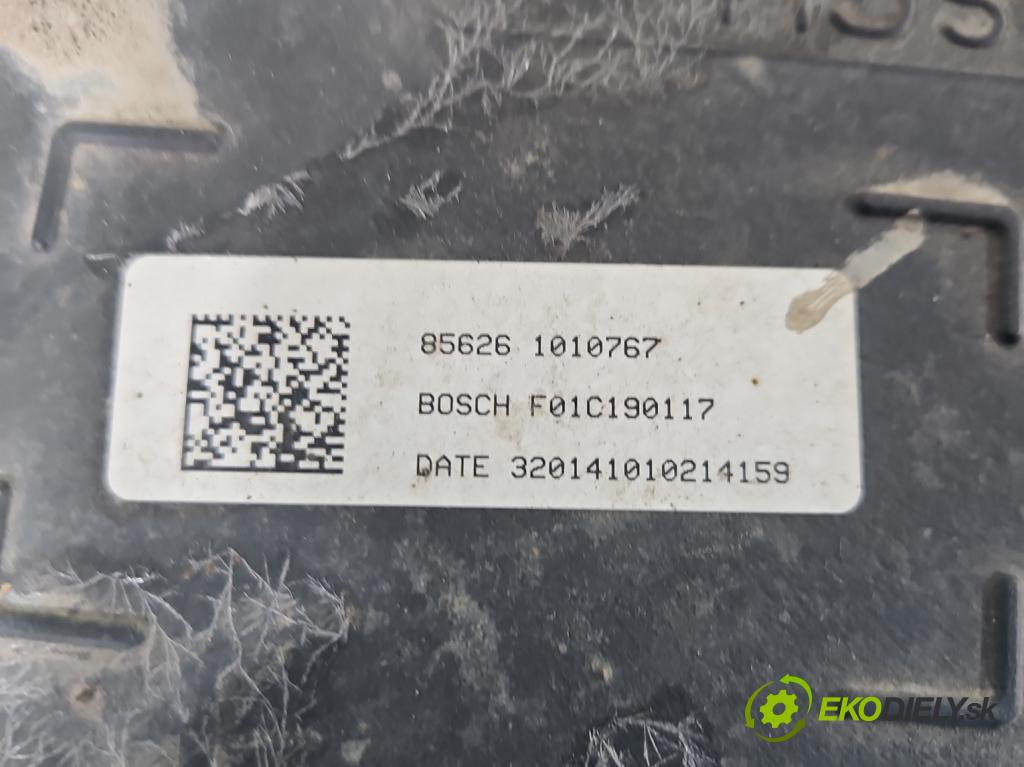 Seat Alhambra II 2010-2020 2.0 tdi 177 HP automatic 130 kW 1968 cm3 5- Nádrž: AdBlue: 7N0131877H
