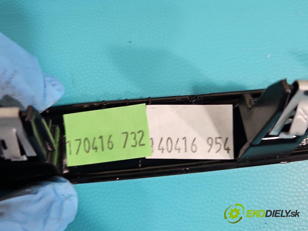 Renault Scenic III 2009-2016 1.6 dci 131 HP manual 96 kW 1598 cm3 5- Mřížka: kúrenia stredová  (Mriežky kúrenia (fukáre))