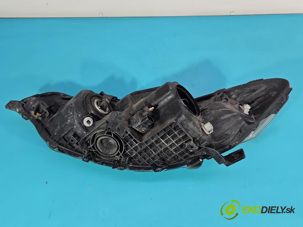 Honda Accord VIII 2008-2015 2.0 VTEC 156 HP automatic 115 kW 1997 cm3 4- Reflektor: pravý  (Pravé)