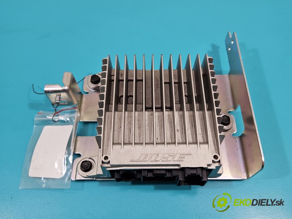 Renault Scenic III 2009-2016 1.6 dci 131 HP manual 96 kW 1598 cm3 5- Zesilovač: 280632795R (Zosilňovače)