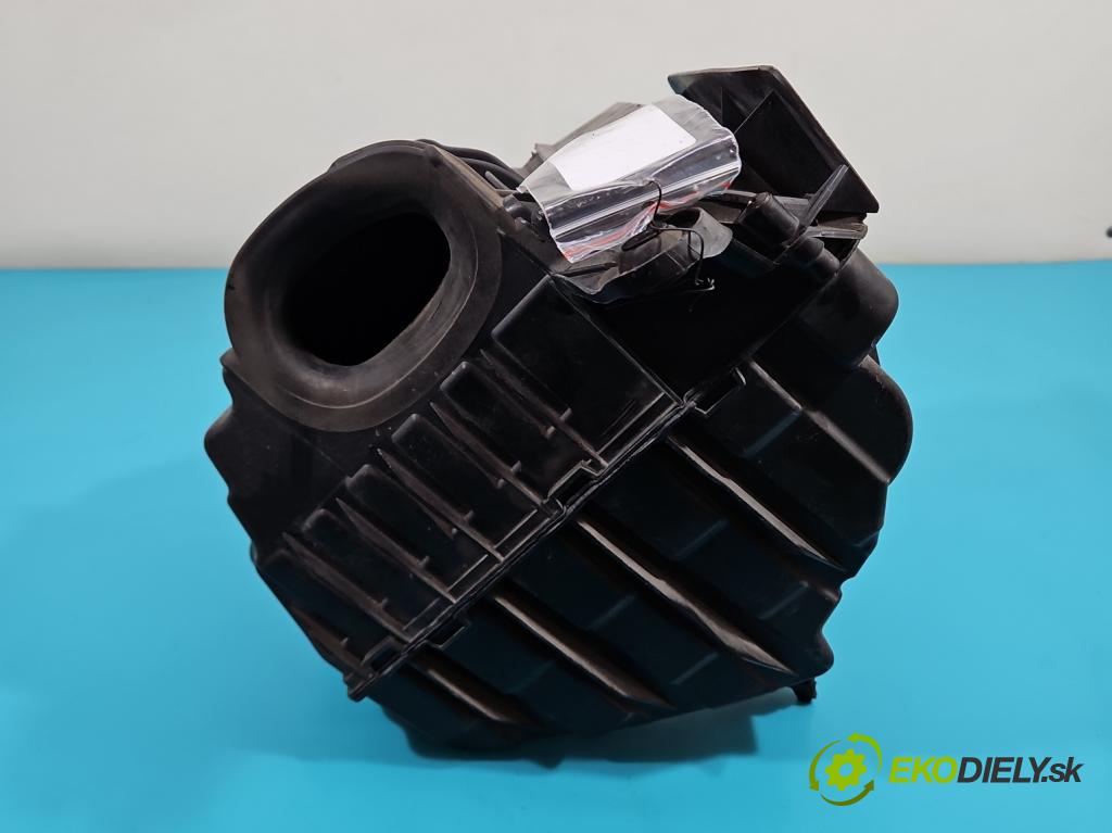 Renault Scenic III 2009-2016 1.6 dci 131 HP manual 96 kW 1598 cm3 5- obal filtra vzduchu 820947663 (Obaly filtrov vzduchu)